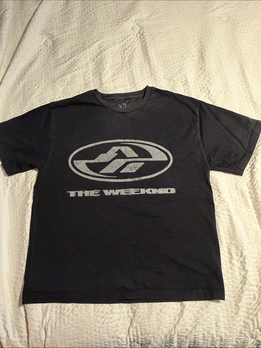 The weekends tour shirt.